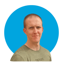 A person in a green shirt

Description automatically generated